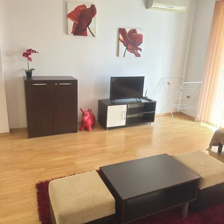 Apart-hotel Aпартаменти мини в бей вю 4*