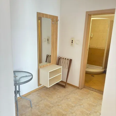 Aпартаменти мини в бей вю 4*