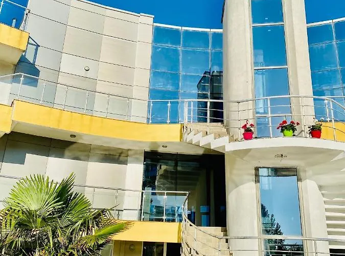 Aпартаменти мини в бей вю 4*