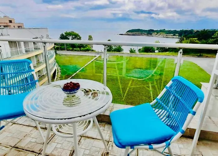 Aпартаменти мини в бей вю Aparthotel Zarewo